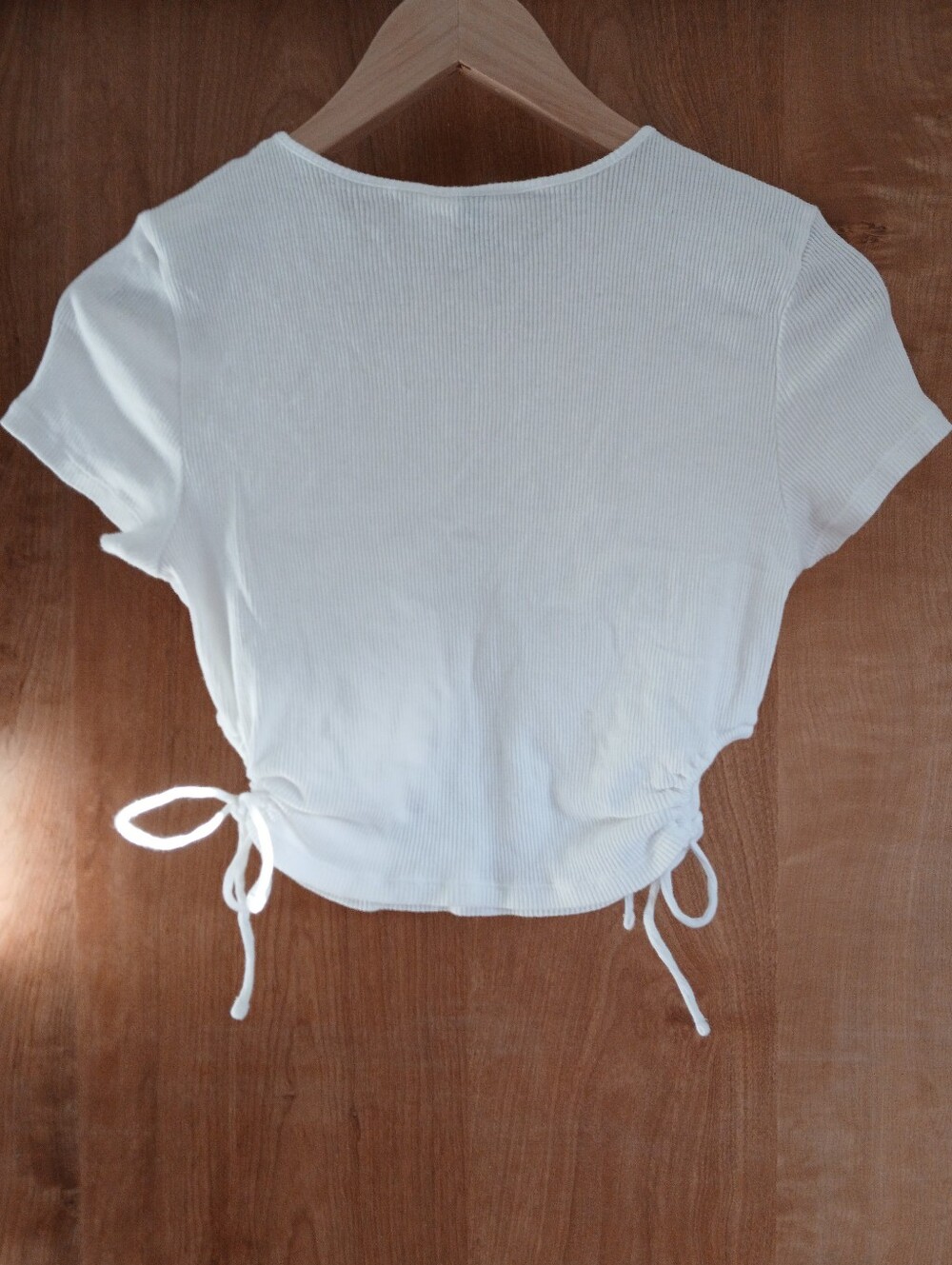 H&M Ribbed Cut-Out Top - Picture 2 of 5